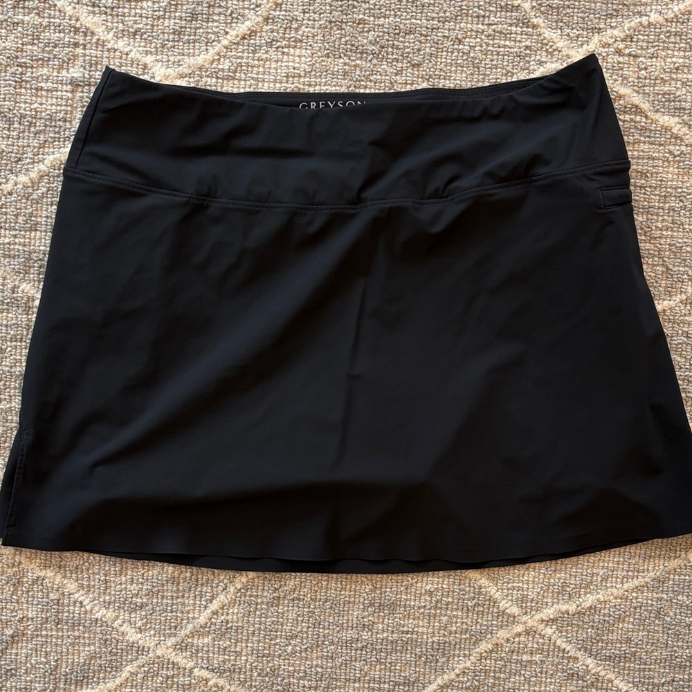 Greyson Women's Classic Black Golf Skort